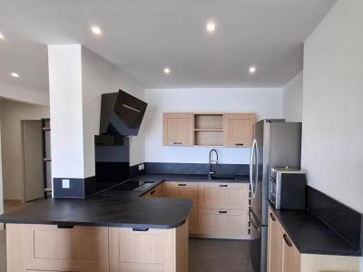 Acheter Appartement Hyeres 590000 euros