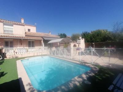 For sale Pezenas 6 rooms 140 m2 Herault (34120) photo 2