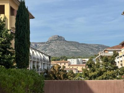 For sale Aubagne 2 rooms 43 m2 Bouches du Rhone (13400) photo 2