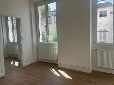 For rent Juvisy-sur-orge 2 rooms 29 m2 Essonne (91260) photo 3