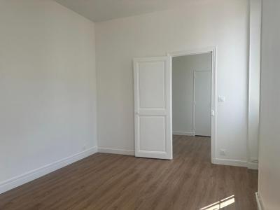 For rent Juvisy-sur-orge 2 rooms 29 m2 Essonne (91260) photo 4