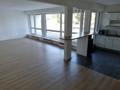 For rent Villeneuve-d'ascq 5 rooms 120 m2 Nord (59491) photo 3
