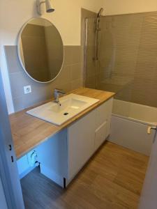 For rent Riorges 3 rooms 63 m2 Loire (42153) photo 3