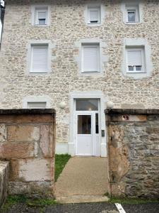 Annonce Location 3 pi�ces Appartement Montreal-la-cluse 01