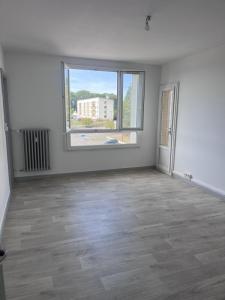 Louer Appartement 75 m2 Luxeuil-les-bains