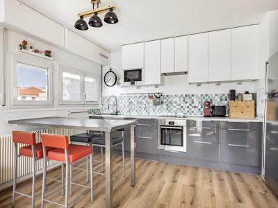 Acheter Appartement 61 m2 Courbevoie