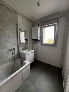 Louer Appartement 81 m2 Stiring-wendel