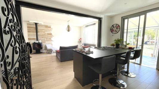 For sale CENTRE VILLE 5 rooms 100 m2 Maine et loire (49300) photo 0