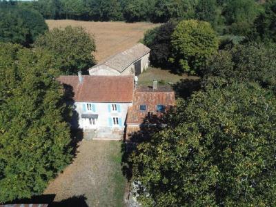 For sale 9 rooms 225 m2 Deux sevres (79190) photo 1