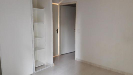 Louer Appartement  778 euros