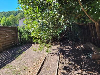 For sale Ydes YDES 4 rooms 85 m2 Cantal (15210) photo 0