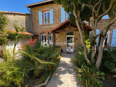 Acheter Maison 175 m2 Sainte-foy-de-peyrolieres