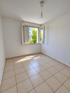 For rent Saint-etienne 4 rooms 82 m2 Loire (42000) photo 4