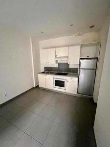 For rent Saint-etienne 1 room 35 m2 Loire (42000) photo 4