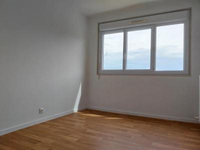 For rent Villeneuve-sur-yonne 4 rooms 80 m2 Yonne (89500) photo 4