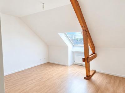 For sale Angers 3 rooms 80 m2 Maine et loire (49100) photo 2