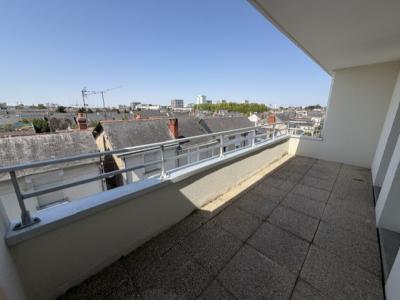 For sale Angers 3 rooms 73 m2 Maine et loire (49000) photo 3