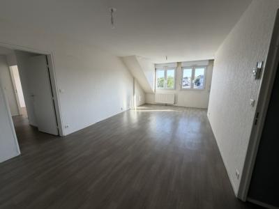 For sale Angers 3 rooms 68 m2 Maine et loire (49100) photo 2