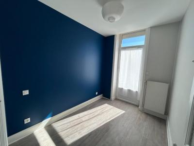 For rent Coteau 91 m2 Loire (42120) photo 4