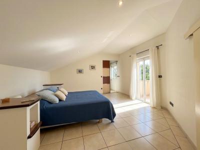 Annonce Vente 5 pi�ces Maison Possession 974