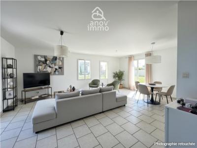 For sale Juillac-le-coq 5 rooms 108 m2 Charente (16130) photo 3