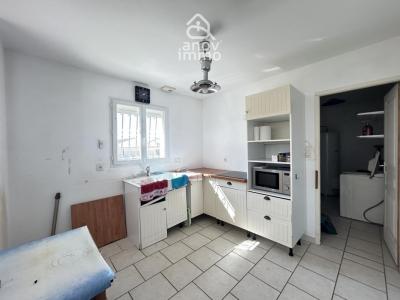 For sale Juillac-le-coq 5 rooms 108 m2 Charente (16130) photo 4