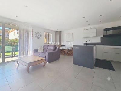 For sale Muy 3 rooms 61 m2 Var (83490) photo 2