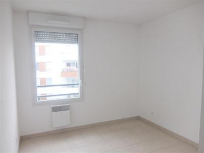 For rent Nantes 3 rooms 55 m2 Loire atlantique (44300) photo 2