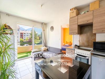 For sale Embrun 2 rooms 27 m2 Hautes alpes (05200) photo 0