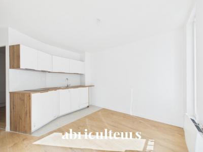 Annonce Vente 2 pi�ces Appartement Paris-18eme-arrondissement 75