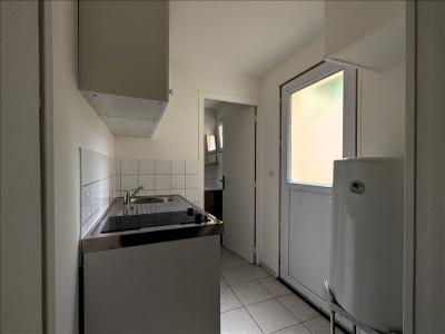 For rent Douai 1 room 24 m2 Nord (59500) photo 2