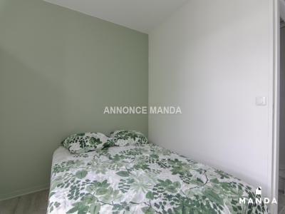 For rent Guyancourt 5 rooms 10 m2 Yvelines (78280) photo 2