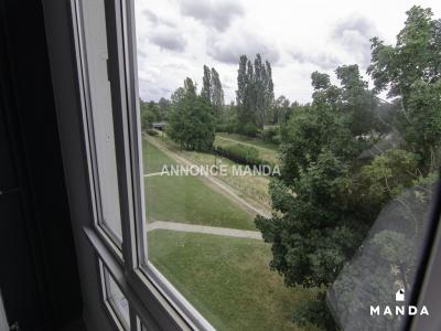 For rent Guyancourt 5 rooms 10 m2 Yvelines (78280) photo 4