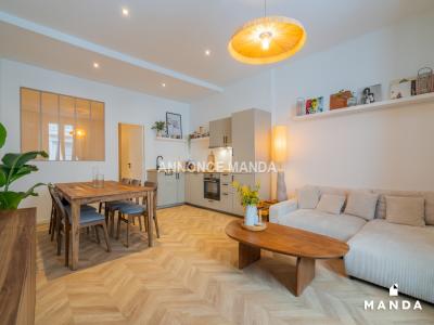 For rent Marseille-7eme-arrondissement 2 rooms 50 m2 Bouches du Rhone (13007) photo 0