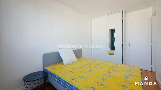 For rent Issy-les-moulineaux 3 rooms 54 m2 Hauts de Seine (92130) photo 4