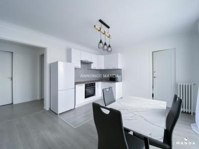 Louer Appartement 11 m2 Villejuif