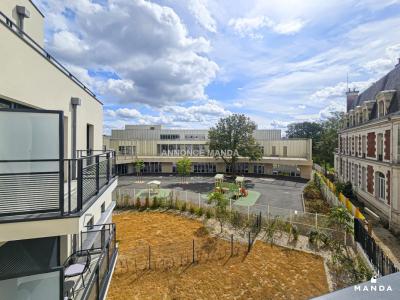 For rent Chatenay-malabry 4 rooms 82 m2 Hauts de Seine (92290) photo 4