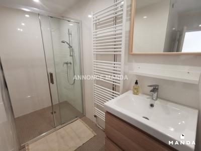 Louer Appartement Grenoble 380 euros