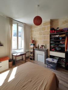 Louer Appartement 45 m2 Bordeaux