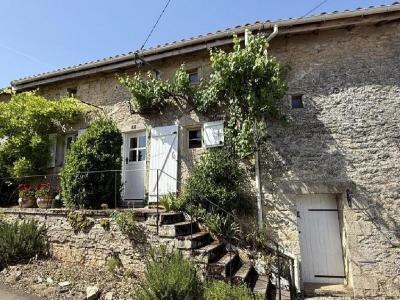 For sale 4 rooms 100 m2 Charente (16700) photo 1