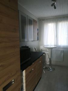 For rent 13015 3 rooms 55 m2 Bouches du Rhone (13015) photo 2