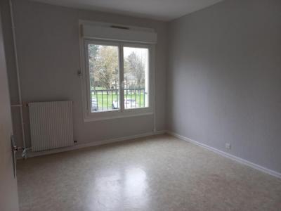 Louer Appartement Cluis 509 euros