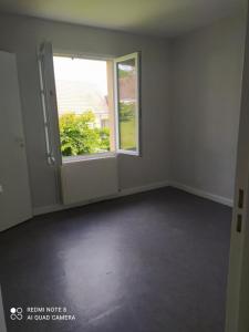 For rent Blanc 5 rooms 110 m2 Indre (36300) photo 3