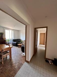 For sale Carcassonne 3 rooms 61 m2 Aude (11000) photo 2