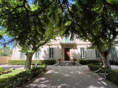 For sale Grans 11 rooms 496 m2 Bouches du Rhone (13450) photo 3