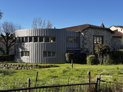 For sale Saint-etienne-de-maurs 5 rooms 267 m2 Cantal (15600) photo 0