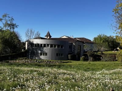 For sale Saint-etienne-de-maurs 5 rooms 267 m2 Cantal (15600) photo 2
