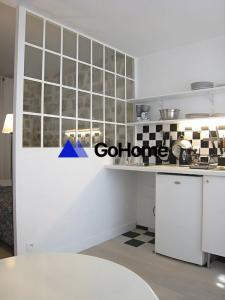 Louer Appartement 19 m2 Paris-18eme-arrondissement
