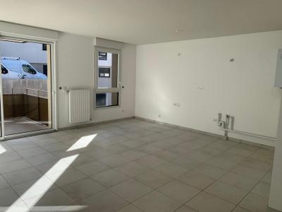 Louer Appartement Poisat 800 euros