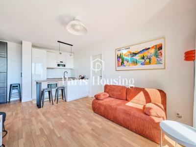 For rent Suresnes 2 rooms 40 m2 Hauts de Seine (92150) photo 1